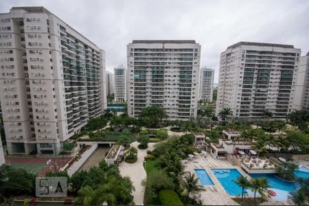 Apartamento para alugar com 113m², 3 quartos e 2 vagas Apartamento para alugar com 113m², 3 quartos e 2 vagasVaranda