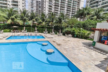 Apartamento para alugar com 113m², 3 quartos e 2 vagas Apartamento para alugar com 113m², 3 quartos e 2 vagasPiscina