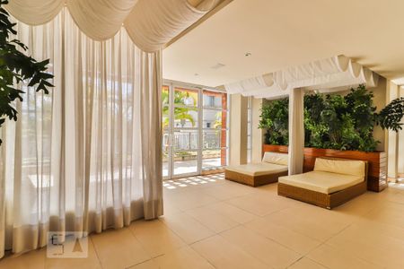 Apartamento para alugar com 113m², 3 quartos e 2 vagas Apartamento para alugar com 113m², 3 quartos e 2 vagasSpa