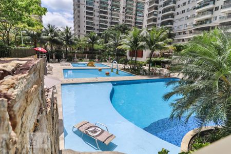 Apartamento para alugar com 113m², 3 quartos e 2 vagas Apartamento para alugar com 113m², 3 quartos e 2 vagasPiscina
