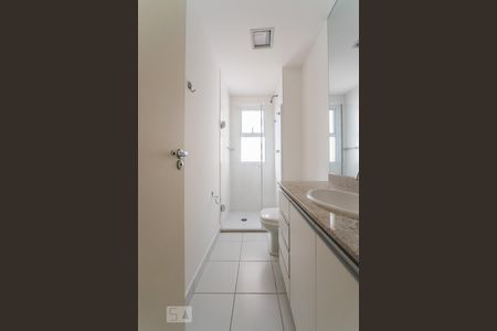 Apartamento para alugar com 123m², 3 quartos e 2 vagasBanheiro