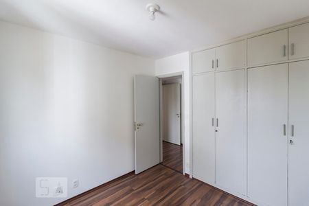 Apartamento para alugar com 112m², 3 quartos e 2 vagasQuarto 2
