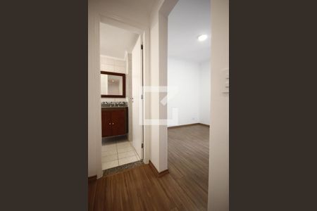 Apartamento para alugar com 77m², 3 quartos e 2 vagasSuíte