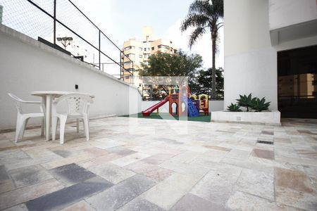 Apartamento para alugar com 77m², 3 quartos e 2 vagasPlayground