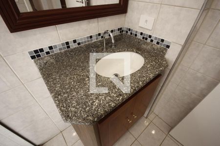 Apartamento para alugar com 77m², 3 quartos e 2 vagasSuíte