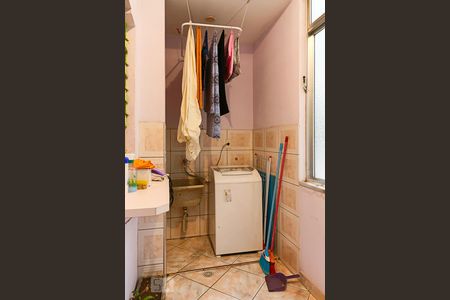 Apartamento à venda com 83m², 1 quarto e sem vagaÁrea de Serviço