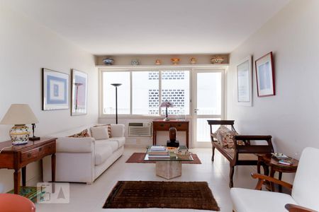 Sala de apartamento à venda com 3 quartos, 111m² em Leblon, Rio de Janeiro