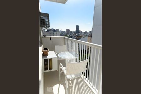 Varanda de apartamento à venda com 3 quartos, 111m² em Leblon, Rio de Janeiro