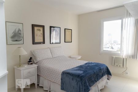 Apartamento à venda com 111m², 3 quartos e 1 vagaSuíte