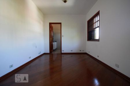 Casa para alugar com 647m², 5 quartos e 4 vagasSuíte 1