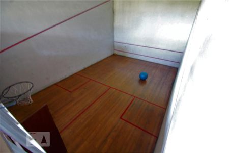 Casa para alugar com 647m², 5 quartos e 4 vagasQuadra de squash