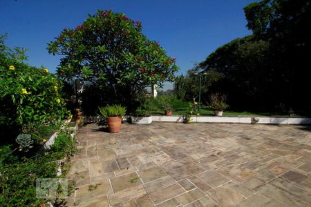 Casa para alugar com 647m², 5 quartos e 4 vagasJardim