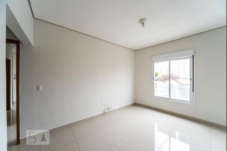 Casa à venda com 78m², 3 quartos e 2 vagasSuíte