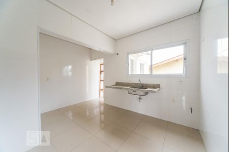 Casa à venda com 78m², 3 quartos e 2 vagasCozinha
