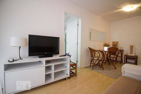 Sala de apartamento para alugar com 1 quarto, 42m² em Vila Pompéia, São Paulo
