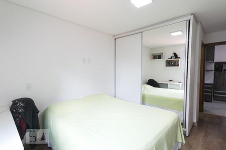 Casa à venda com 161m², 4 quartos e 5 vagasSuíte 3 