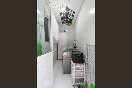 Casa à venda com 161m², 4 quartos e 5 vagasÁrea de serviço 