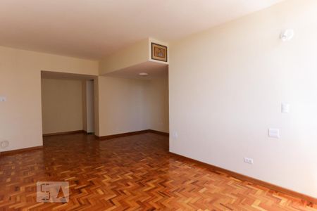 Sala de apartamento para alugar com 2 quartos, 86m² em Cerqueira César, São Paulo