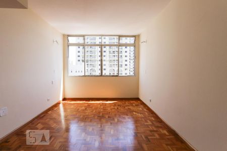Sala de apartamento para alugar com 2 quartos, 86m² em Cerqueira César, São Paulo