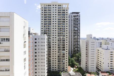 Vista de apartamento para alugar com 2 quartos, 86m² em Cerqueira César, São Paulo