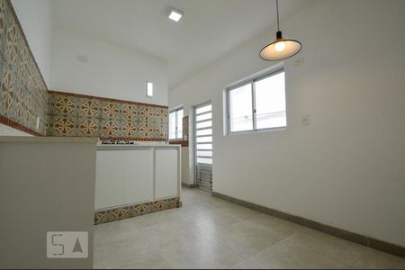 Cozinha de casa para alugar com 4 quartos, 350m² em Pacaembu, São Paulo