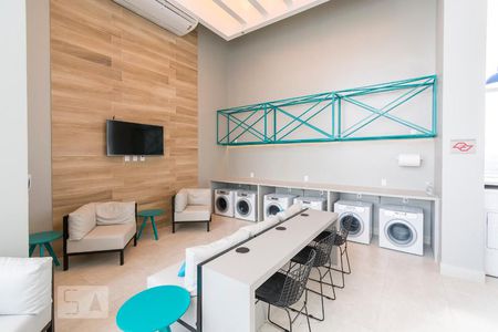 Apartamento à venda com 33m², 1 quarto e 1 vaga Apartamento à venda com 33m², 1 quarto e 1 vagaLavanderia