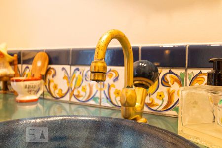 Casa para alugar com 400m², 4 quartos e 4 vagasLavabo