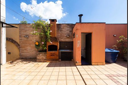 Casa para alugar com 400m², 4 quartos e 4 vagasQuintal com churrasqueira