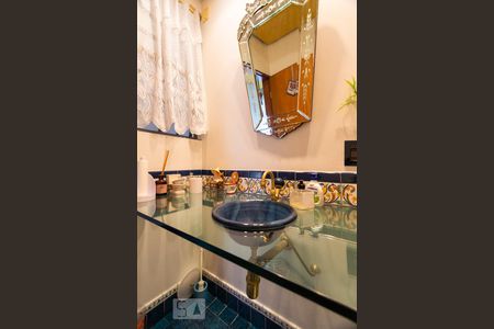 Casa para alugar com 400m², 4 quartos e 4 vagasLavabo