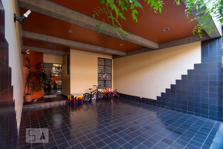 Casa para alugar com 400m², 4 quartos e 4 vagasGaragem