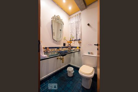 Casa para alugar com 400m², 4 quartos e 4 vagasLavabo