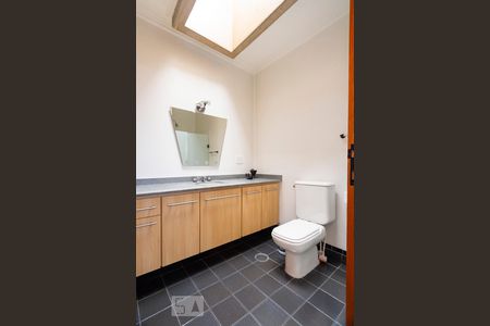 Casa para alugar com 400m², 4 quartos e 4 vagasSuíte quarto 2