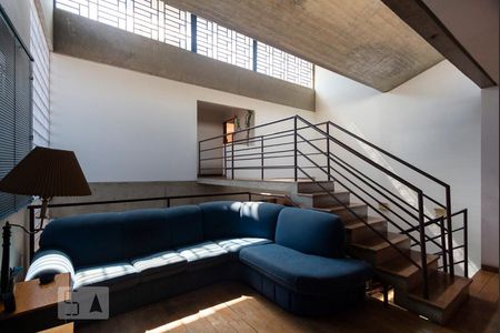 Casa para alugar com 400m², 4 quartos e 4 vagasMezanino