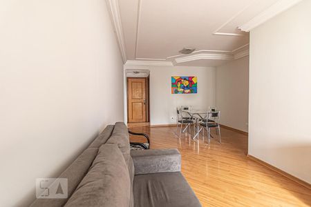 Apartamento para alugar com 138m², 4 quartos e 1 vagaSala