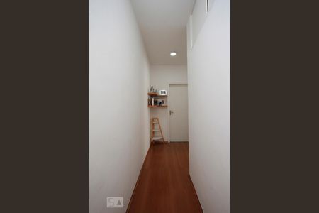 Corredor de apartamento para alugar com 2 quartos, 90m² em Santa Cecília, São Paulo