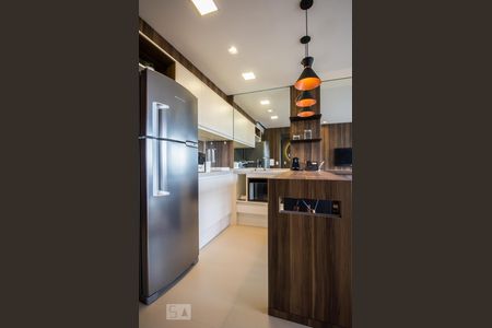 Apartamento para alugar com 118m², 2 quartos e 1 vaga Apartamento para alugar com 118m², 2 quartos e 1 vagaCozinha