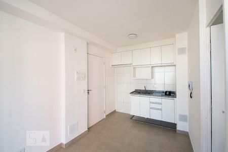 Apartamento para alugar com 37m², 1 quarto e 1 vagaSala / Cozinha