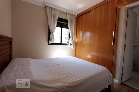 Suite  de apartamento à venda com 2 quartos, 70m² em Jardim Colombo, São Paulo