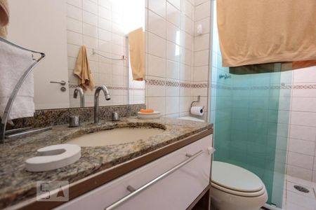 Banheiro de apartamento à venda com 2 quartos, 70m² em Jardim Colombo, São Paulo