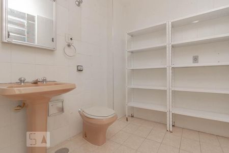 Banheiro de apartamento à venda com 2 quartos, 100m² em Vila Mariana, São Paulo