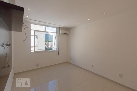 Apartamento para alugar com 95m², 2 quartos e 1 vaga Apartamento para alugar com 95m², 2 quartos e 1 vagaSuíte