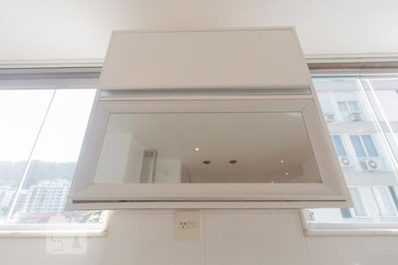 Apartamento para alugar com 95m², 2 quartos e 1 vaga Apartamento para alugar com 95m², 2 quartos e 1 vagaCozinha