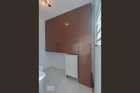 Apartamento para alugar com 95m², 2 quartos e 1 vaga Apartamento para alugar com 95m², 2 quartos e 1 vagaÁrea de Serviço