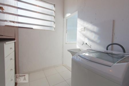 Apartamento para alugar com 95m², 2 quartos e 1 vaga Apartamento para alugar com 95m², 2 quartos e 1 vagaÁrea de Serviço