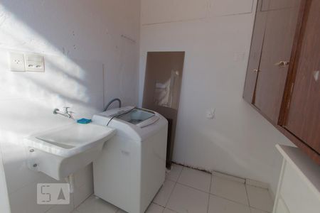 Apartamento para alugar com 95m², 2 quartos e 1 vaga Apartamento para alugar com 95m², 2 quartos e 1 vagaÁrea de Serviço