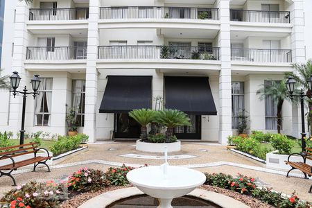 Apartamento para alugar com 53m², 2 quartos e 1 vaga Apartamento para alugar com 53m², 2 quartos e 1 vagaFachada