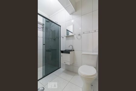 Banheiro de apartamento para alugar com 1 quarto, 58m² em Santa Terezinha, São Bernardo do Campo