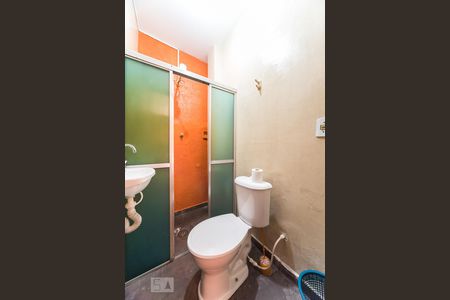 Casa para alugar com 166m², 5 quartos e 2 vagasBanheiro 2