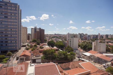 Vista do quarto de apartamento para alugar com 2 quartos, 75m² em Bosque, Campinas