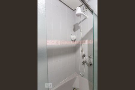 Casa para alugar com 170m², 3 quartos e 2 vagasBanheiro da suíte